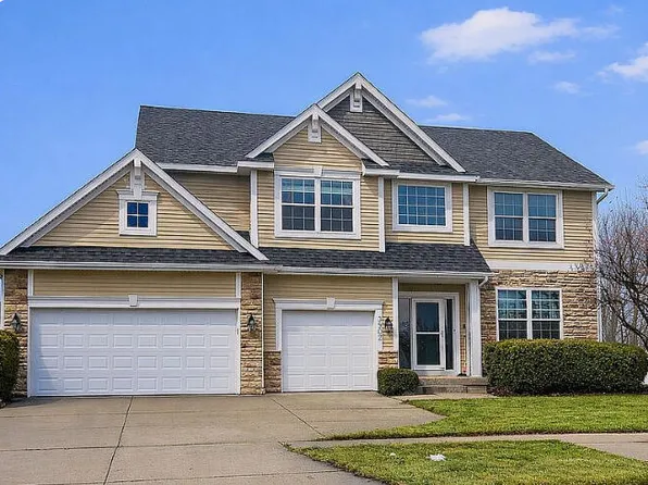 3902 Valley View Rd, Ames, IA 50010