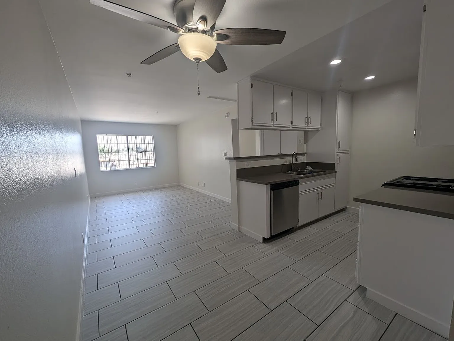 Beckwood Apartments — Photo 3