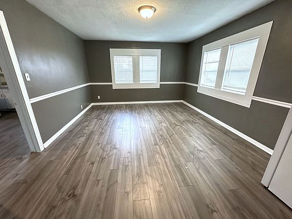 5th image of 995 Center St #11EC0949