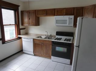 39 College St #4, Buffalo, NY 14201