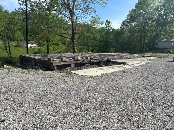 1023 Stinking Creek Rd, La Follette, TN 37766
