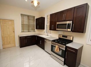 218 Summit Ave, Jersey City, NJ 07304