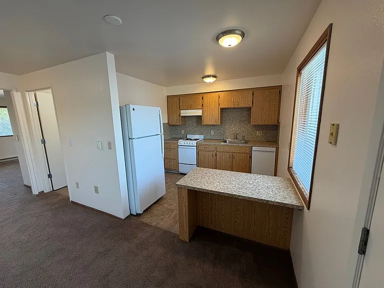 Kings Pointe — Photo 19