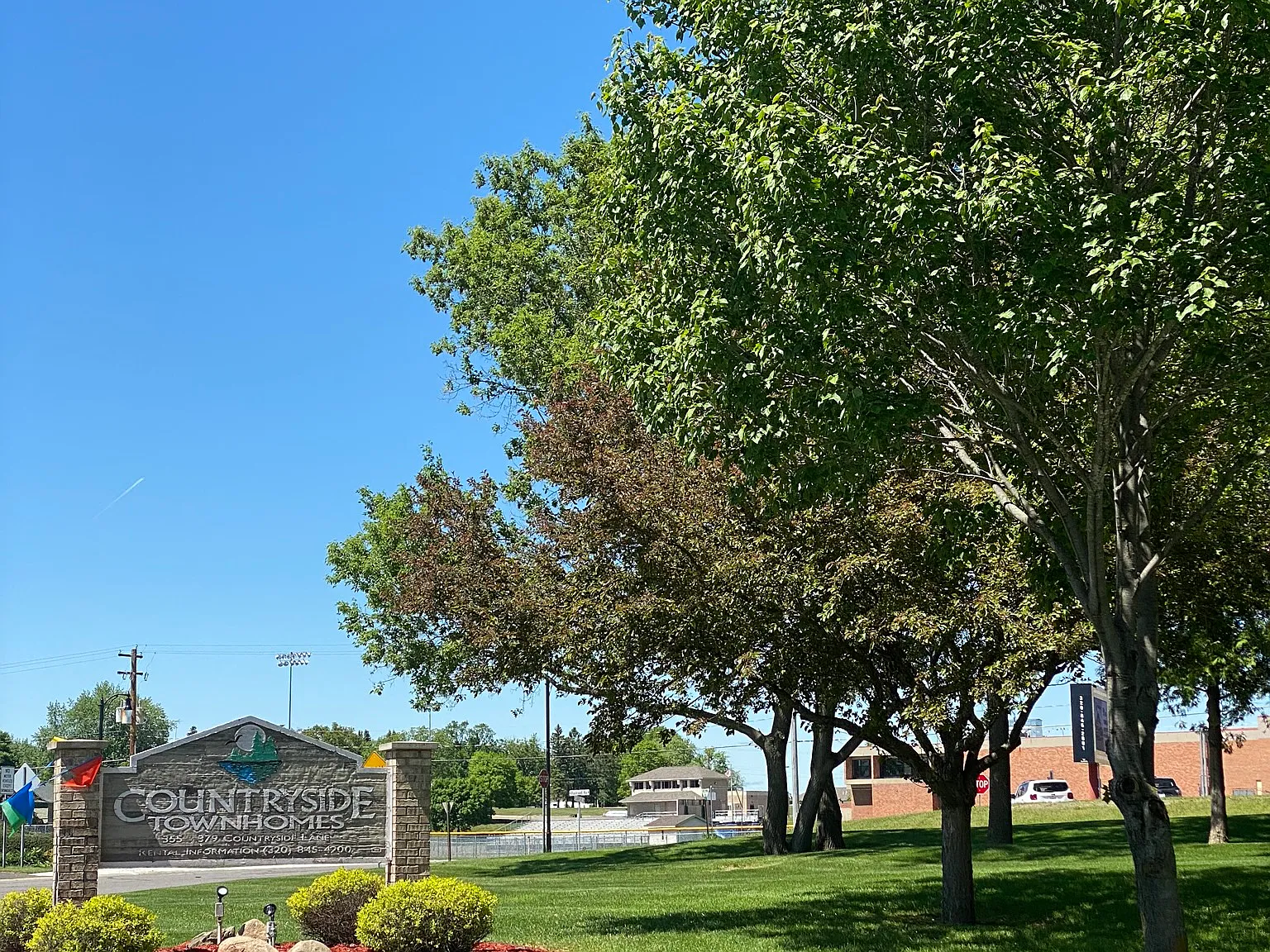 Countryside Townhomes — Photo 3