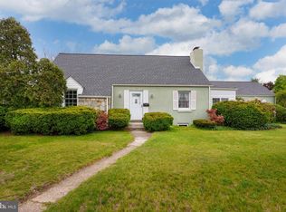 953 Klockner Rd, Hamilton, NJ 08619