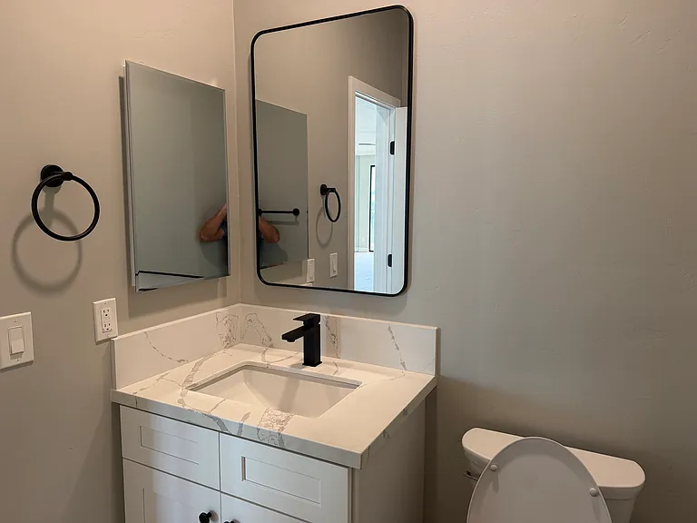 2410 Albatross St #12 — Photo 5