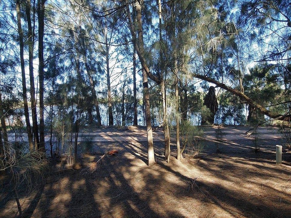 2nd image of 39266 Loop Rd