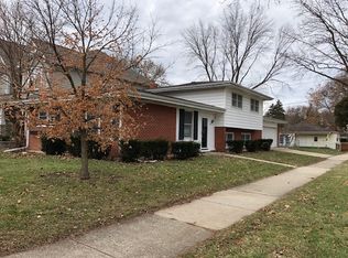 1115 E Rockwell St, Arlington Heights, IL 60005
