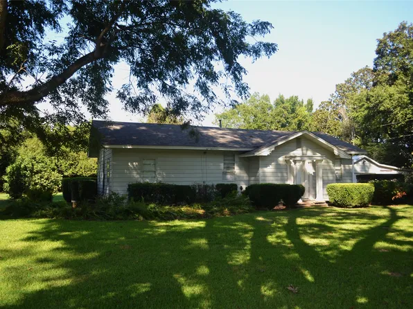 216 Louisiana St, Belcher, LA 71004