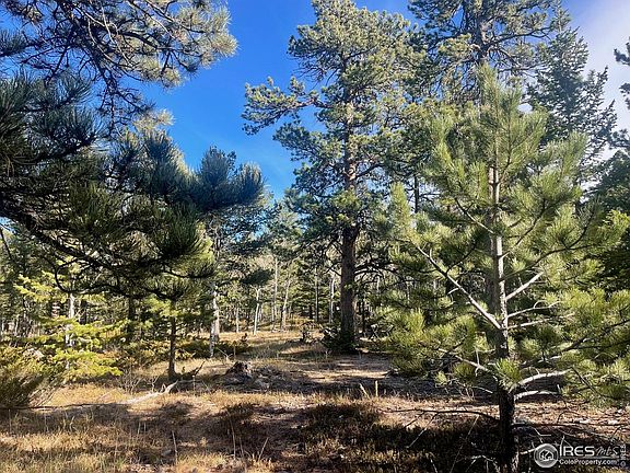 3rd image of 399 N Skinner Rd