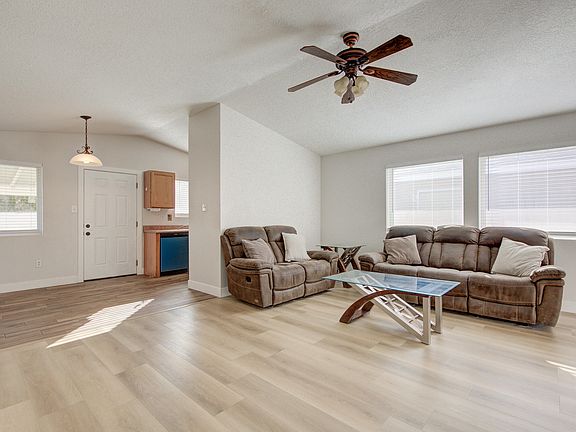 5th image of 11016 Miravista Pl SE