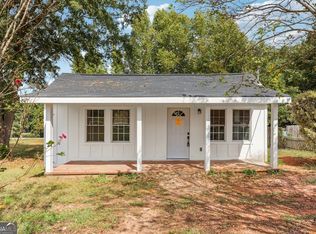 156 Pine Ave, Commerce, GA 30529