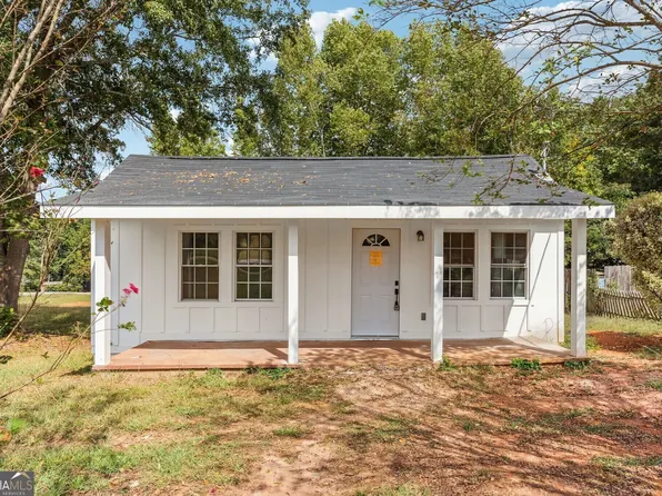 156 Pine Ave, Commerce, GA 30529