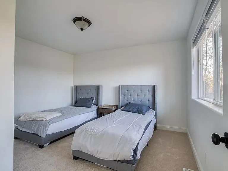 10951 SE 62nd St — Photo 11