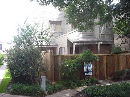 1st image of 1614 Prairie Grove Dr #208