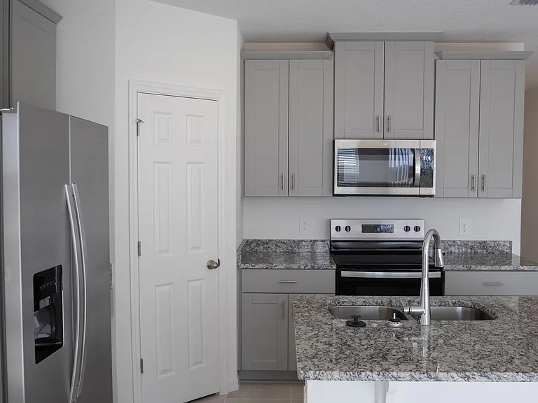 16423 Happy Eagle Dr — Photo 3