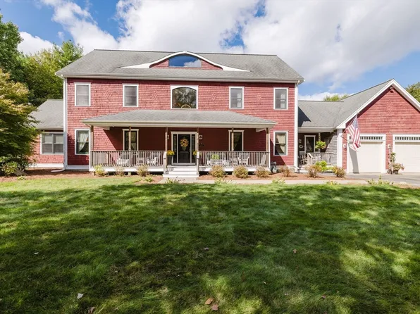 165 Andrea Ln, Taunton, MA 02780