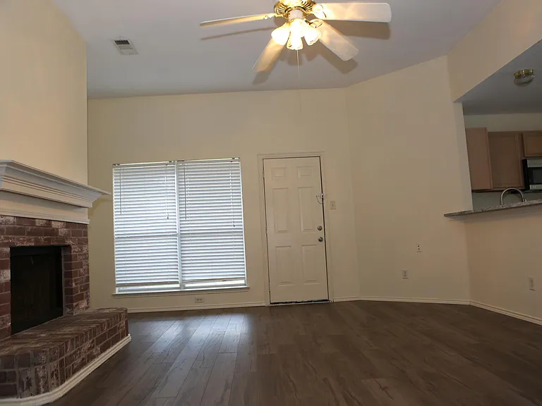 7305 Maplewood Dr — Photo 49