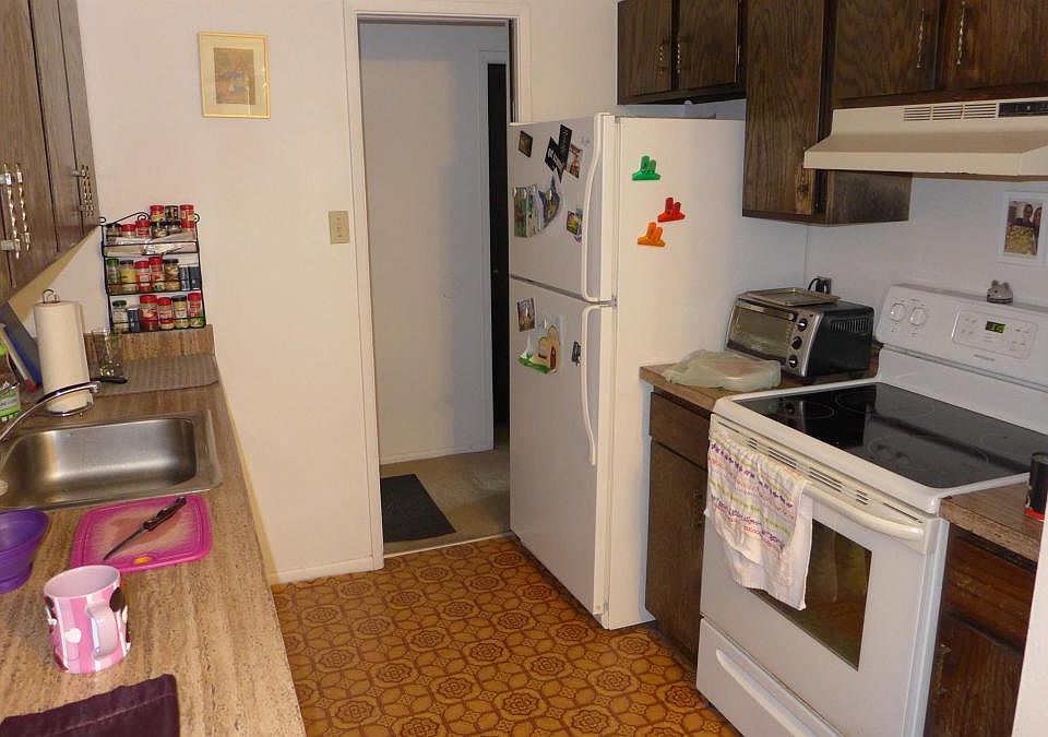 2nd image of 850 20th St APT 501