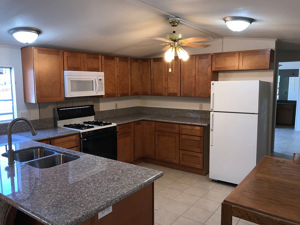 Newely remodeled kitchen