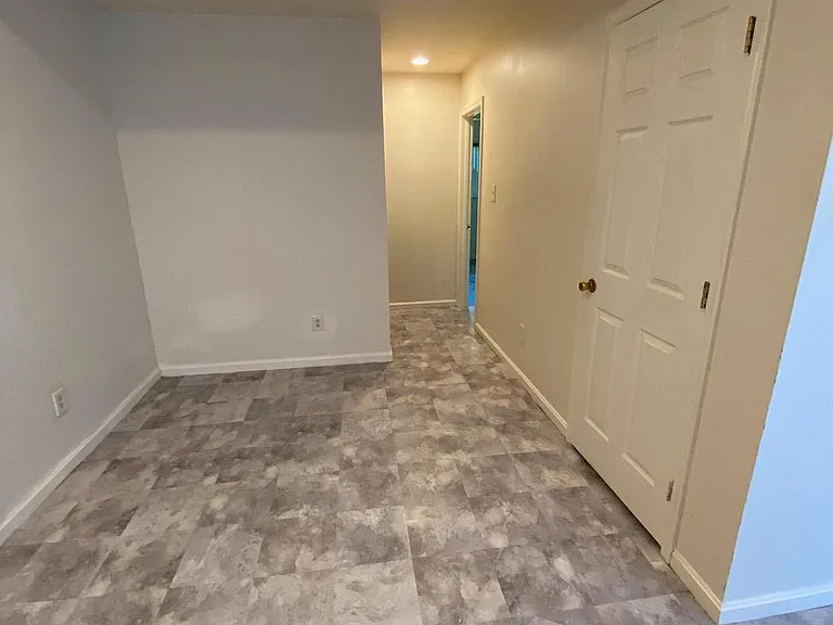 12339 Sandy Point Ct — Photo 14