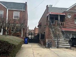 2nd image of 1225 E 85th St