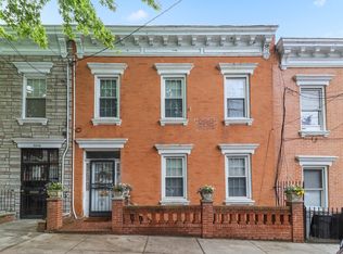 2032 41st St, Astoria, NY 11105