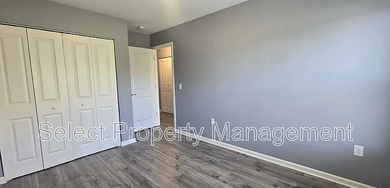 7083 Homestead Rd — Photo 23