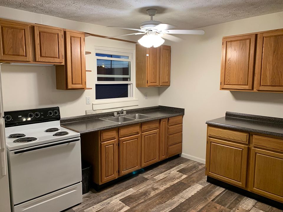1st image of 519 E Main St APT 2