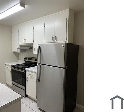 5th image of 7911 Bancroft Ave #204