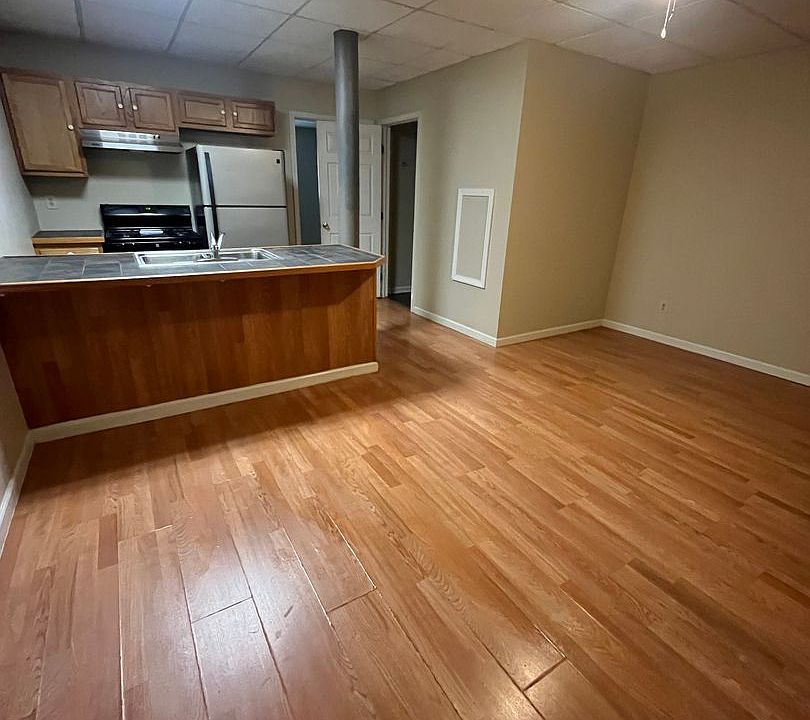 1st image of 103 Conrad Ct #5