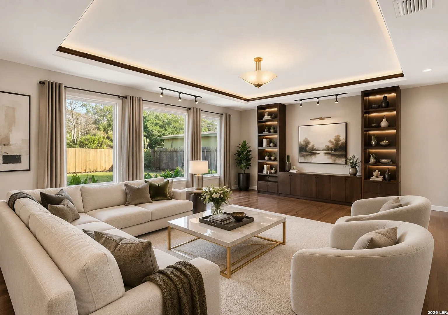 Charming 4-Bedroom Home with Spacious Living Areas in Convenient Location — Photo 3