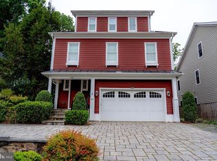 1306 N Stafford St, Arlington, VA 22201