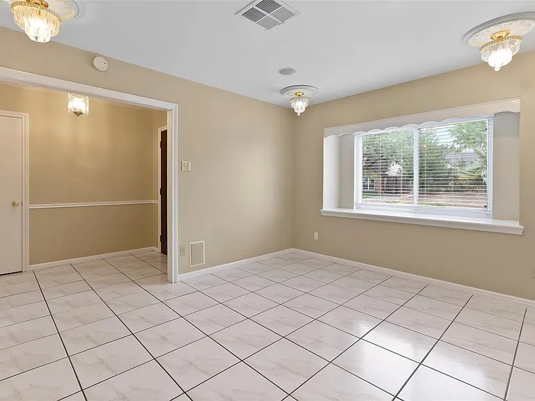 12303 Barryknoll Ln — Photo 8