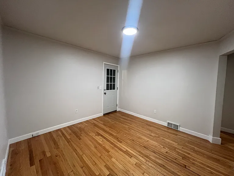 52 Church Ave #4 — Photo 6