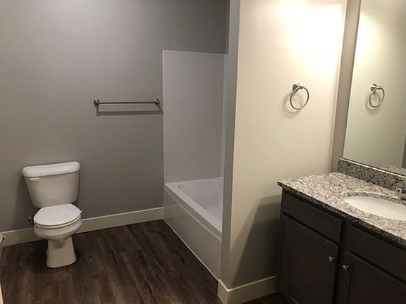 5th image of 1031 Ekstam Dr APT 104