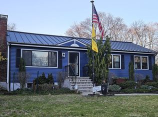92 Marilyn St, Holliston, MA 01746