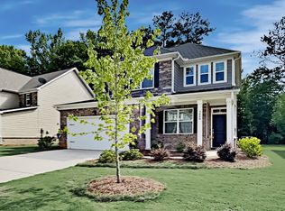 3488 Okelly Dr, Loganville, GA 30052