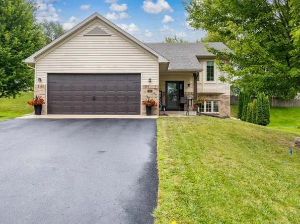924 Firethorne Trl, Jordan, MN 55352