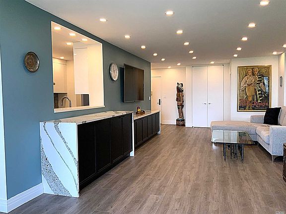 2nd image of 271-10 Grand Central Pkwy APT 21K