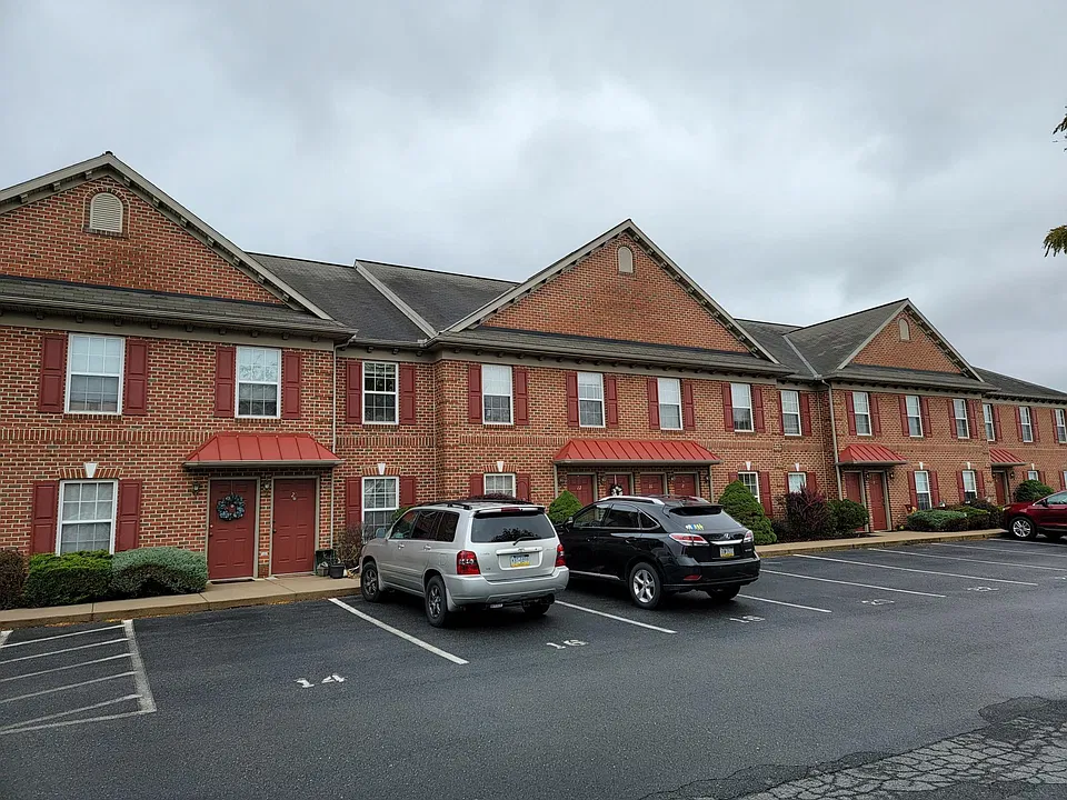 34 Weaver Ave