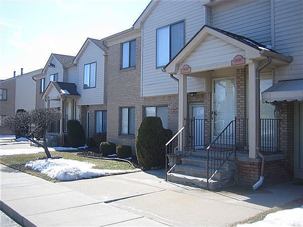 1st image of 24148 Ashford Ln
