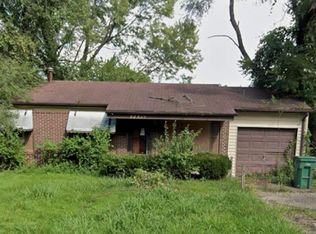 10102 Castle Dr, Saint Louis, MO