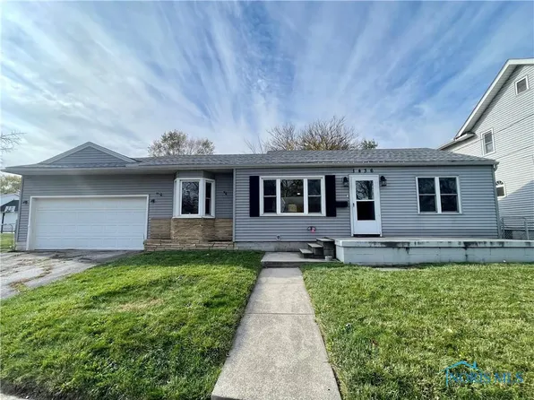 1436 Toul Ave, Oregon, OH 43616