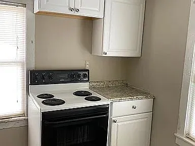 1 bed, 900 sqft, $1,500 — Photo 2