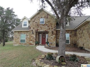565 John Wayne Trl, Victoria, TX 77905