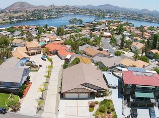 29442 Stampede Way, Canyon Lake, CA 92587