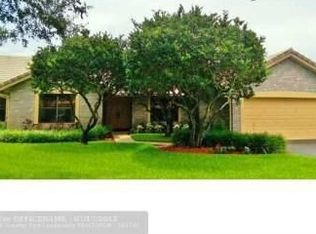 4924 NW 85th Rd, Coral Springs, FL 33067