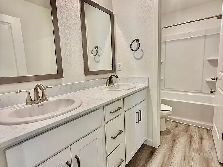 1992 Talavera Dr #0 — Photo 21