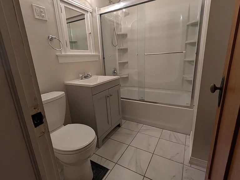 16 Darwin St — Photo 7